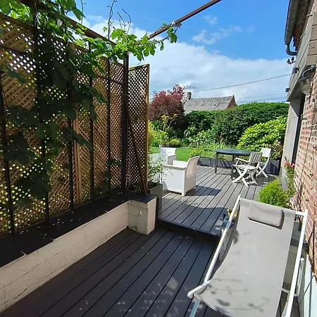 Le Bout Du L Holiday home Mesbrecourt-Richecourt