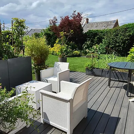 Le Bout Du L Holiday home Mesbrecourt-Richecourt
