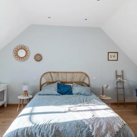 Le Bout Du L Holiday home Mesbrecourt-Richecourt